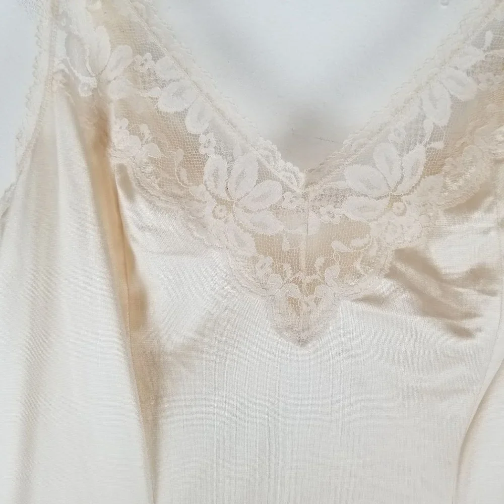 VINTAGE Maidenform Slip Womens Small 4 Beige Lace Midi Satin Dress USA Retro 60s - Picture 7 of 15